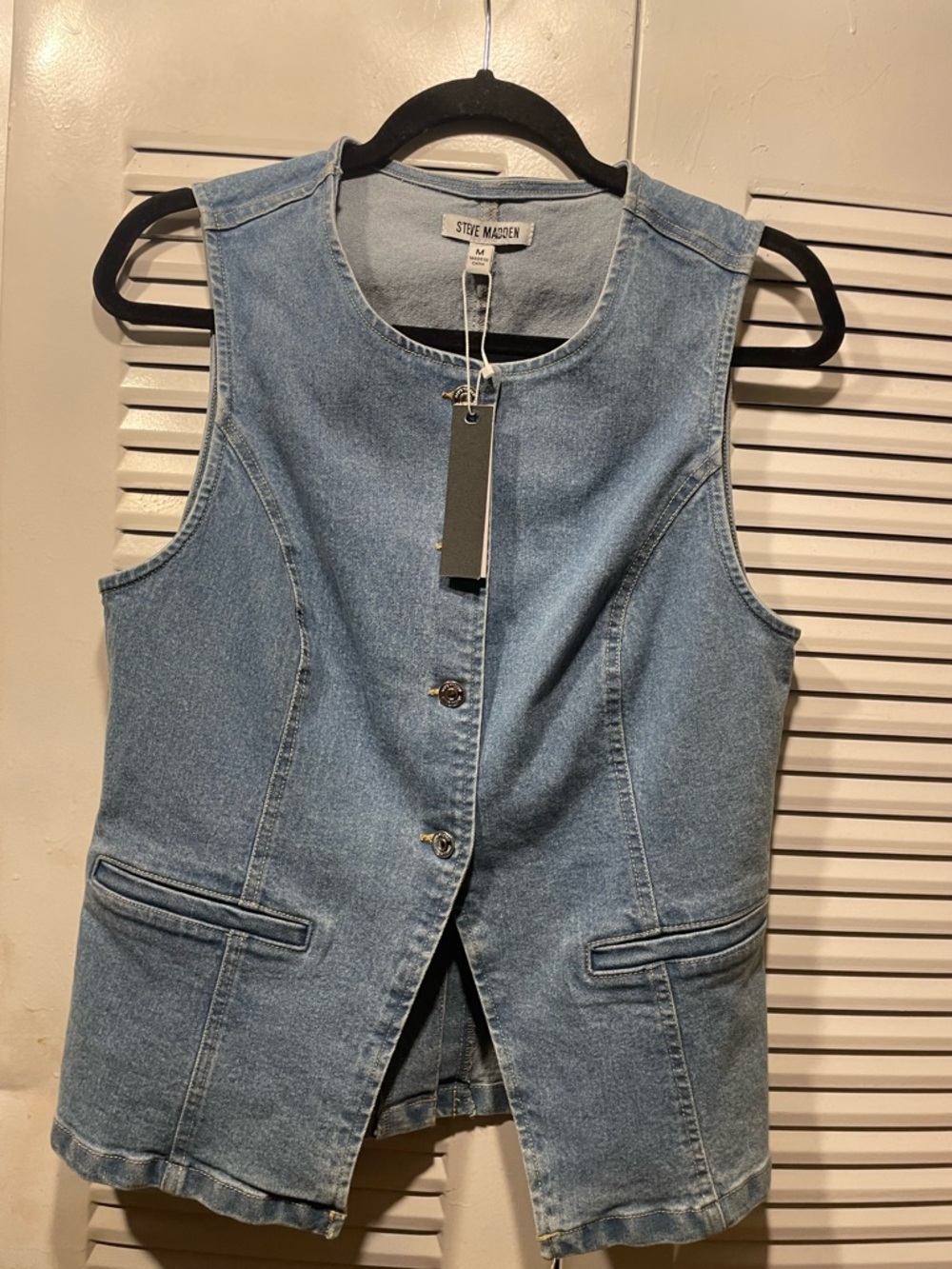 Steve Madden Washed Denim Sleeveless Button Vest - Picture 5 of 7